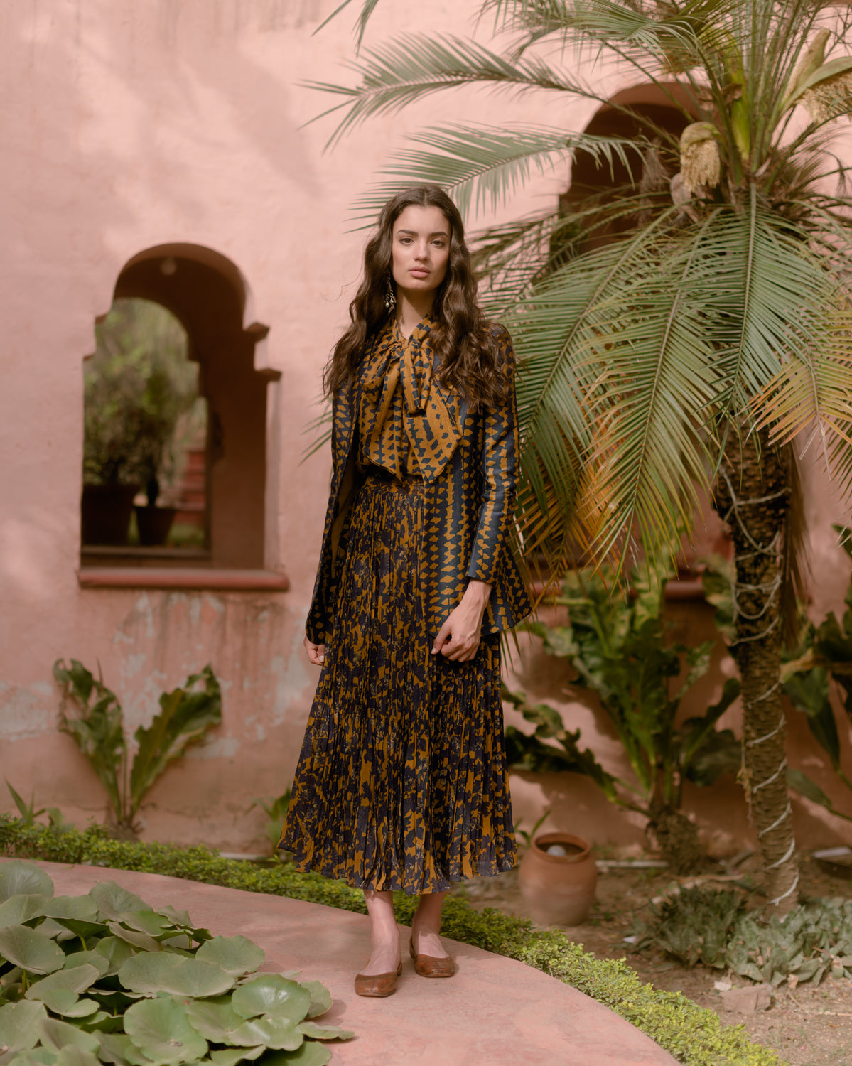 MUSTARD AND BLUE FLORAL PLEATED SKIRT